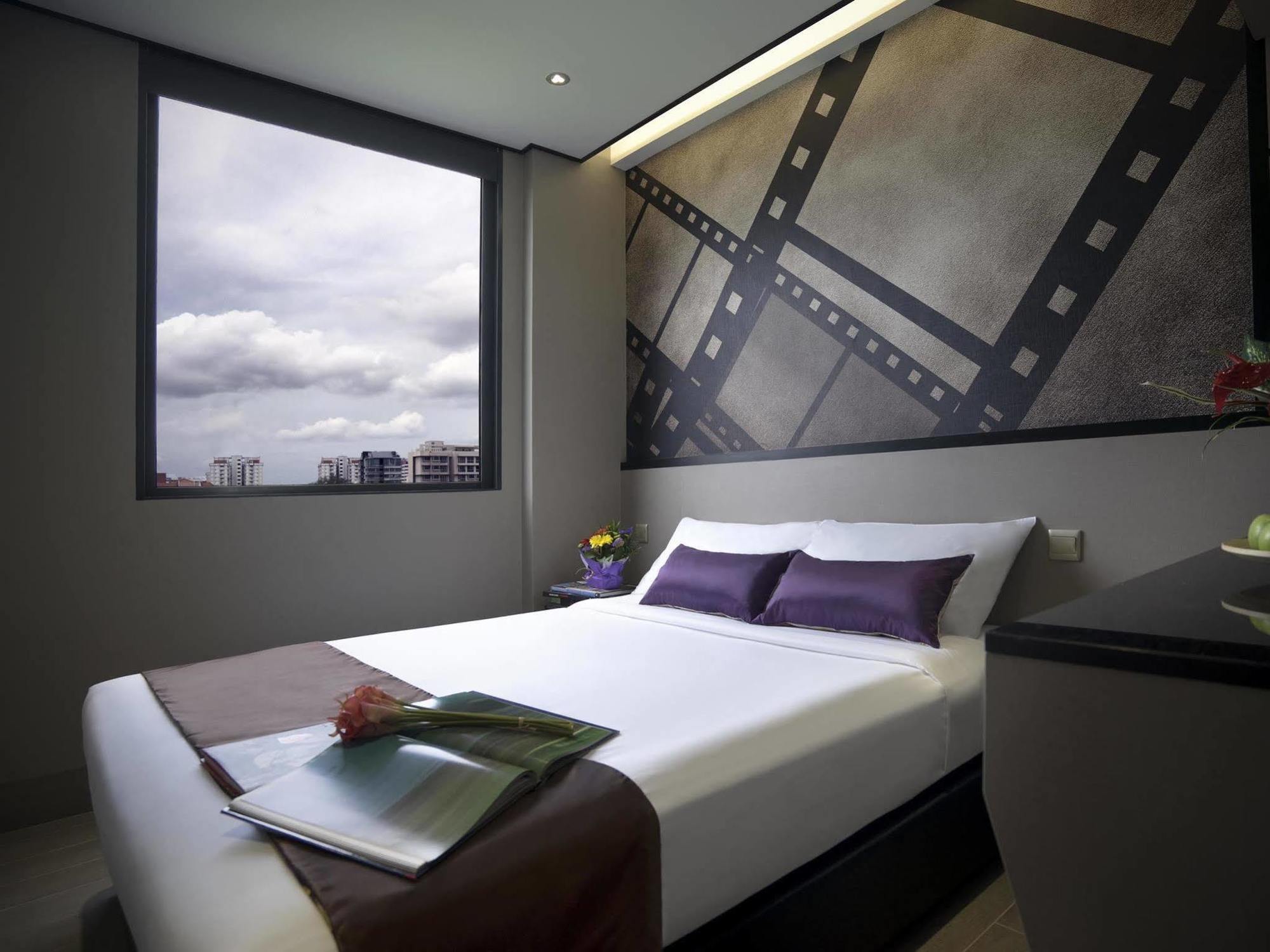 Hotel 81 Premier Hollywood Singapur Dış mekan fotoğraf